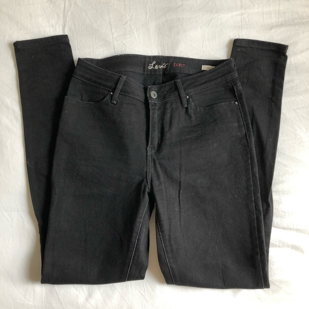 Levi’s High Rise Black Skinny Jeans “Leggings”